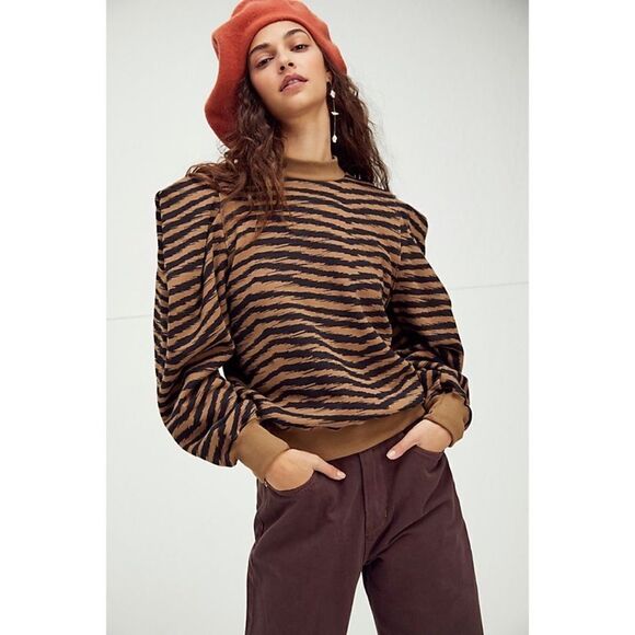 AGOLDE Sweatshirt   - Picture 1 of 10